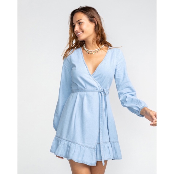 Billabong Dresses & Skirts - Billabong Chambray Ruffle Wrap Dress
